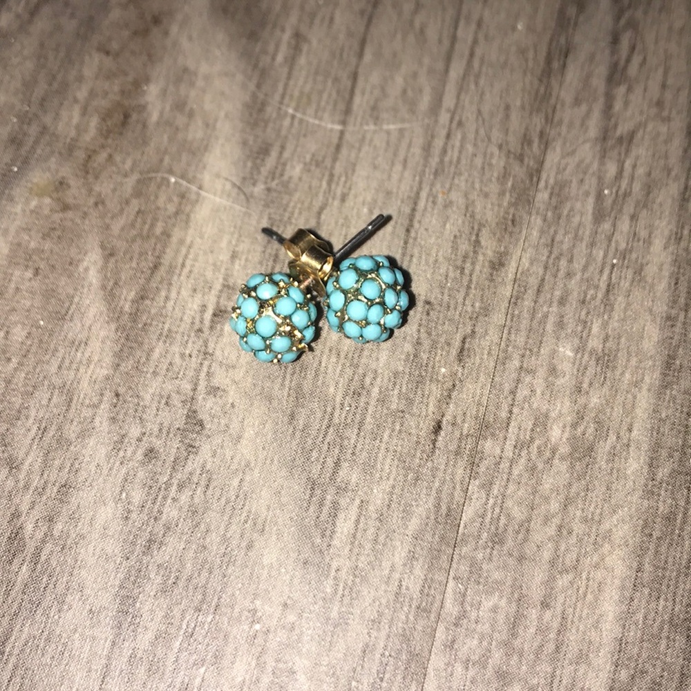 Earring lot - Picture 2 of 8